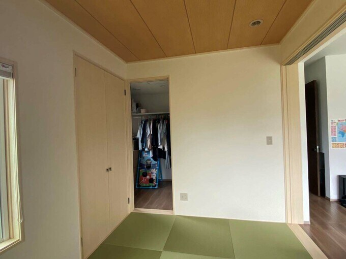 和室から見たクローゼット