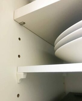 棚板は増やせる！超簡単DIYで収納の悩みが解決