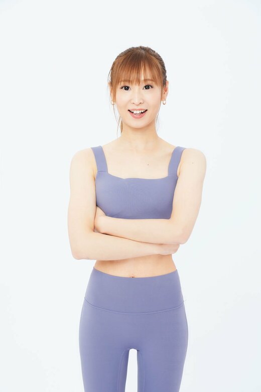 口から息を吐く