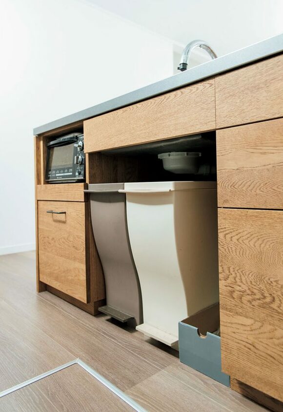 ゴミ箱はカウンター下