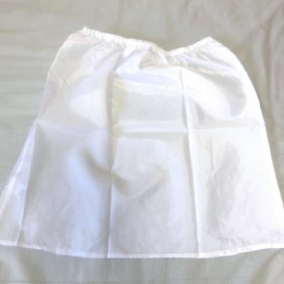 ペチコートも付属