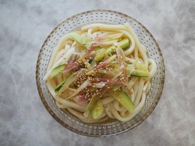 いりごまをふりかける