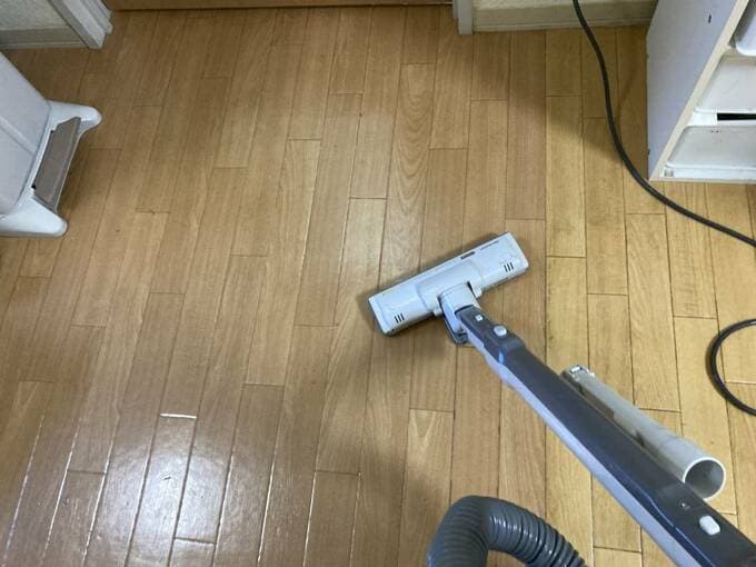 掃除機がけ