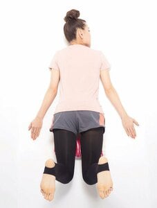 ヒップアップ&太ももシェイプ【2本の枕で】