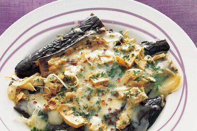 ナスがあったらつくって！「絶対外さない」最強トリオレシピ：トロッうま簡単チーズ焼き