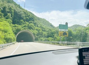 50代夫婦ふたり「1泊2日の国内クルマ旅」を楽しむコツ。温泉と体験にこだわり、“ひとり時間”もつくる