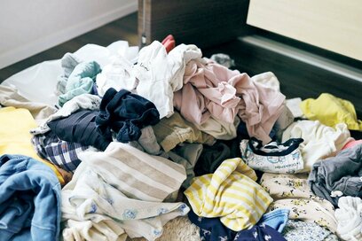 ゴミ出し前の30分で家じゅうすっきり！大人気ブロガーの“捨てフェス”に密着！