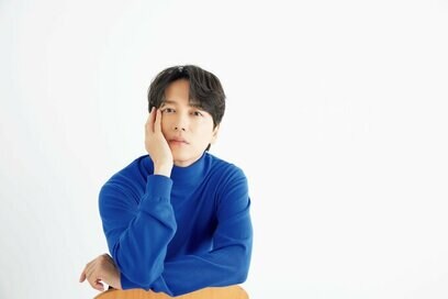 山崎育三郎さん24時間の楽しい使い方。「自分ひとりの時間はなし。仕事も家のことも今に集中」