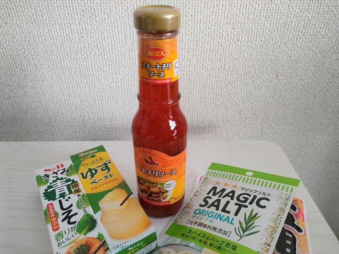 タイ産で220g入りスイートチリソース