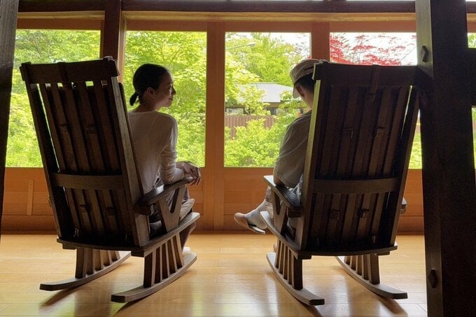 双子に兄と二人旅