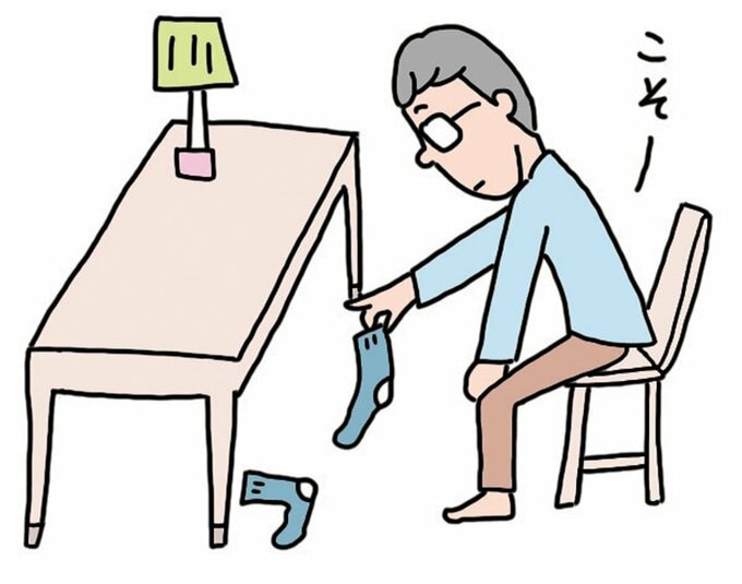 イラストデスクの下に靴下
