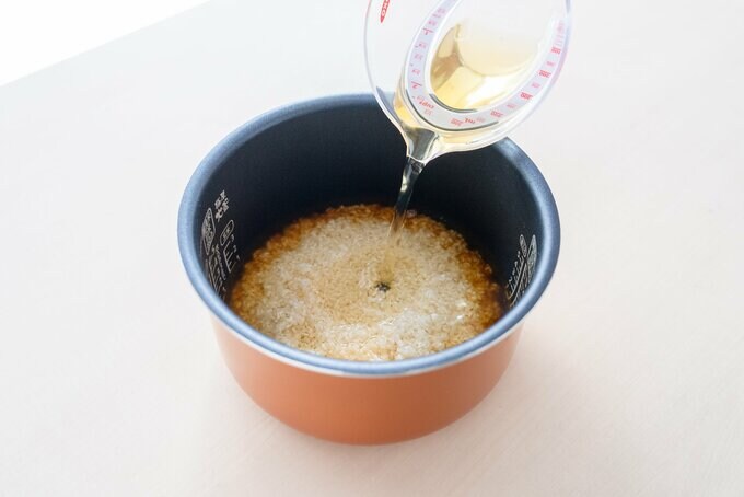 調味料を加える