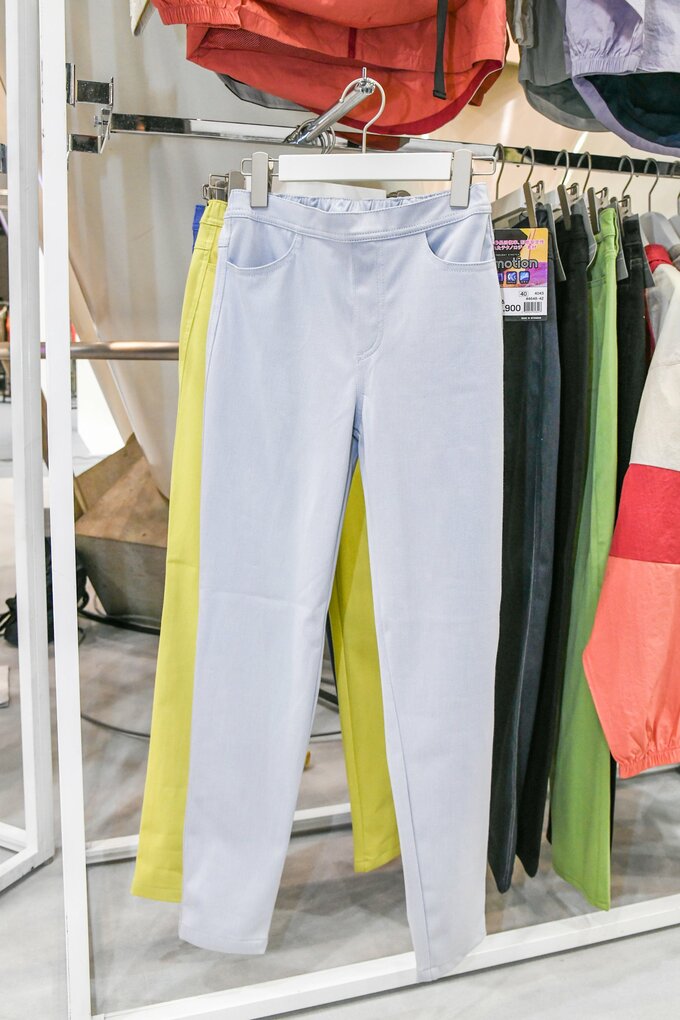 撥水レギンスパンツ