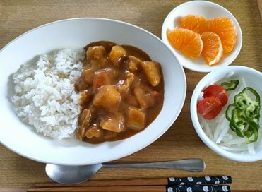 カレーのジャガイモが高いなら長イモで代用。50代夫婦ふたり暮らしの「リアルな」節約献立