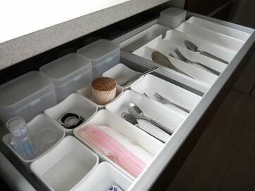100均、ニトリ、無印のキッチン収納グッズはこう使い分け