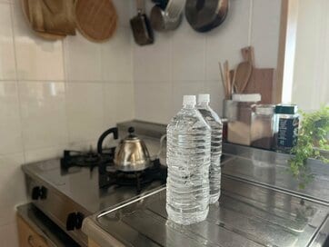 40代主婦「やめたら節約になった」習慣3つ。麦茶づくり、特売品の買いだめはしない