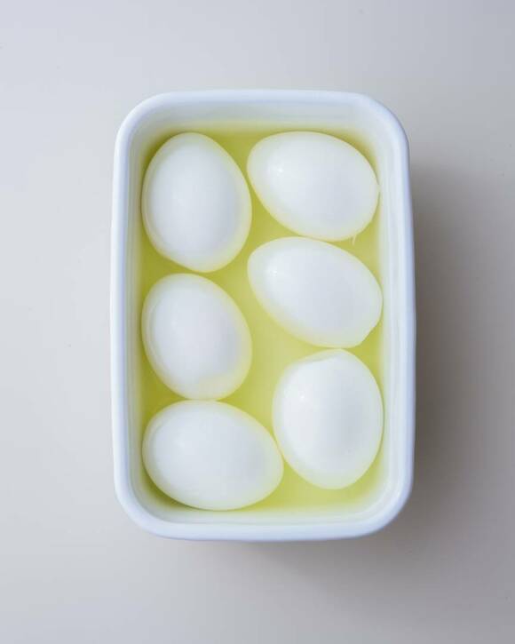 保存容器にゆで卵