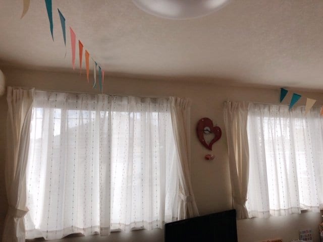 レースのカーテン