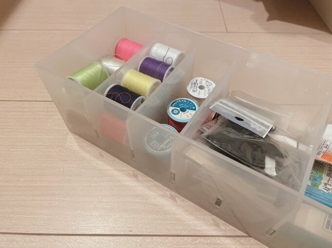 なんとなく置いてある昔の裁縫道具