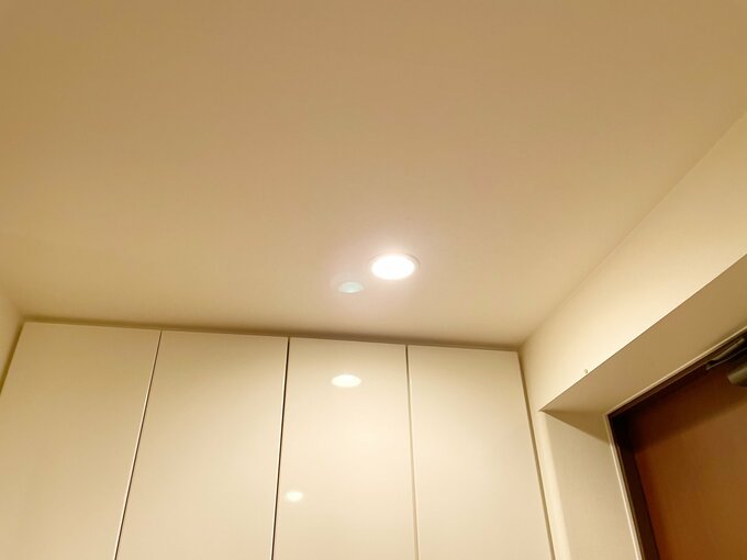 人感センサーつきの玄関照明