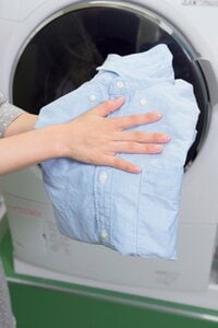 前立ての周りをよくたたく