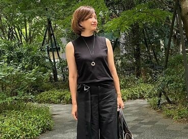 50代「上下プチプラであか抜ける」着まわしコーデ3つ。ユニクロのワイドパンツが万能