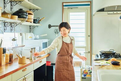 40代・忙しくても「即片づく」キッチン収納。“つめ込まない収納”で暮らしがラクに