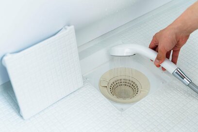 浴室のカビをブロック！シャワーをかけるだけでも予防に!?