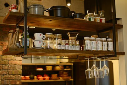 まるでロンドンのパブ！築浅物件を650万円でリノベ