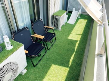 おうちが行楽地に。手軽にできるベランダの改造アイデア