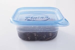 氷漬けでダメージを防げば臭みも変色もなし!