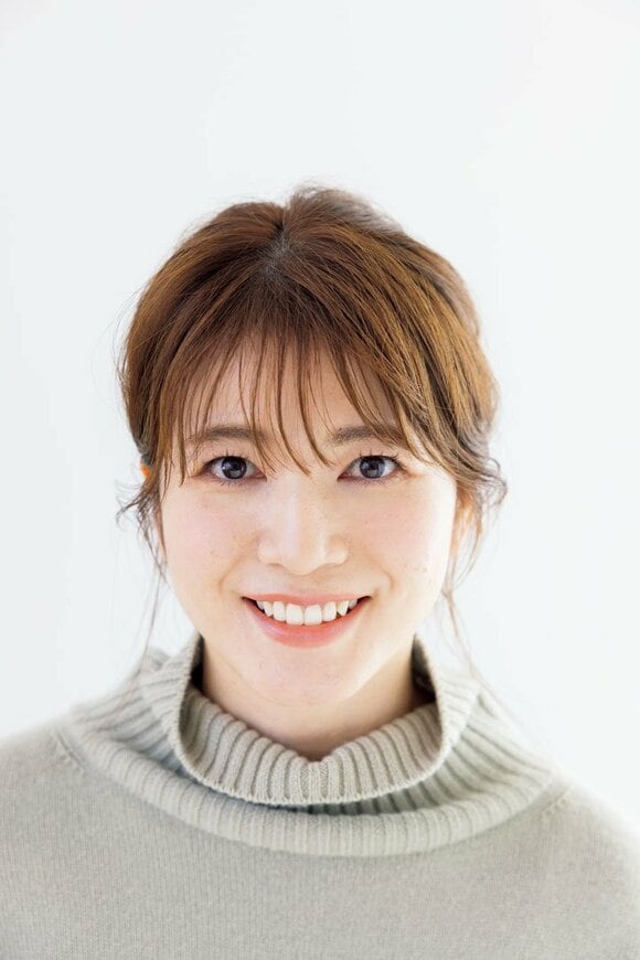 正面女性