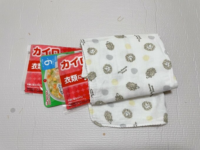 カイロとガーゼ