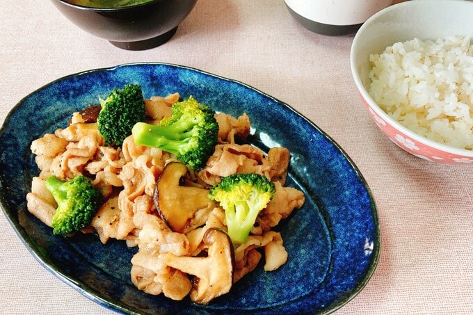 豚バラとブロッコリーの炒め物