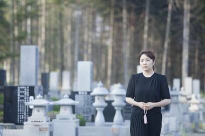 父の孤独死をきっかけに実家の「墓じまい」。はかどらない思わぬ問題とは