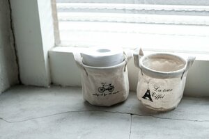 トイレットペーパーをおしゃれにしまえるバスケット