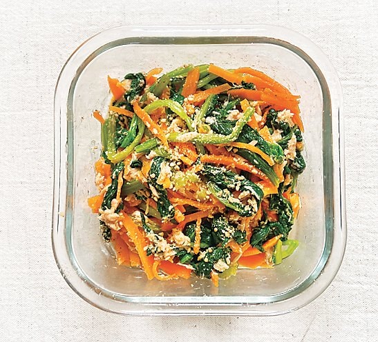 ホウレンソウとニンジンのゴマツナあえ