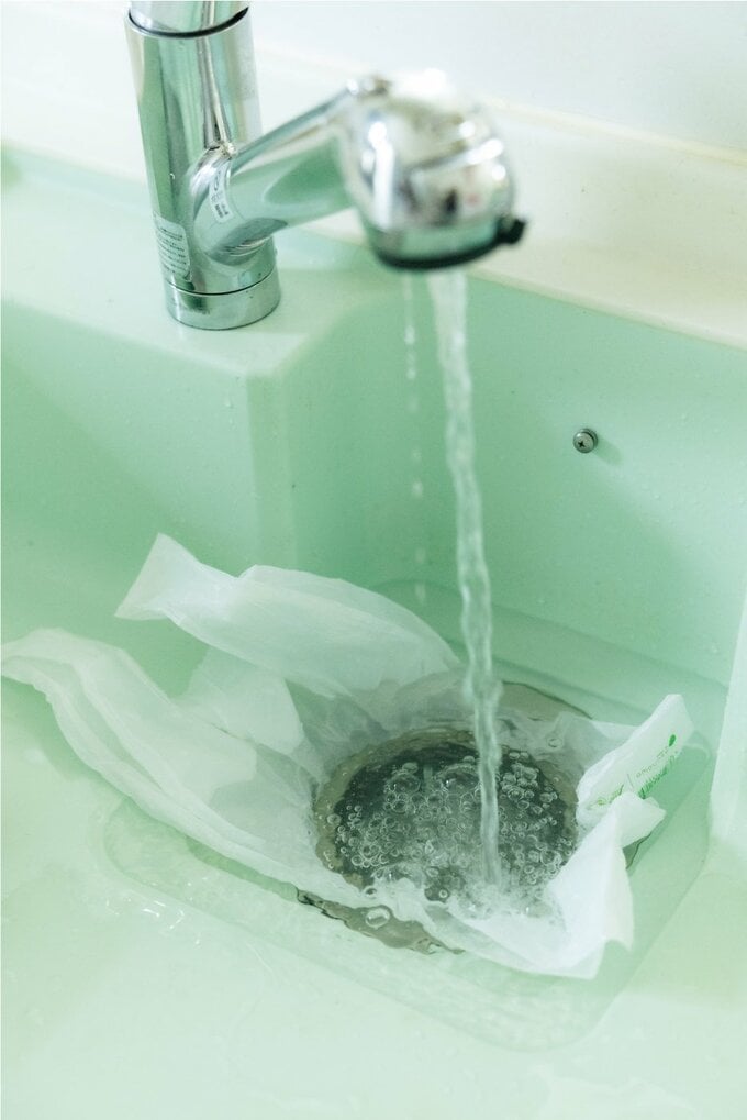 排水口にフタをする