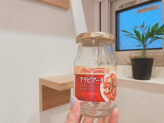 トマトソースのビン