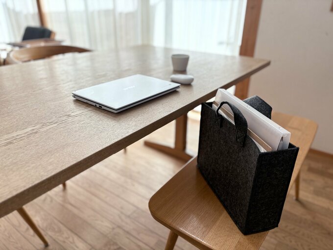 自立するフェルトファイルボックス