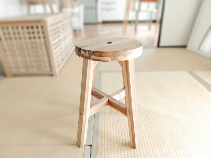 スツール