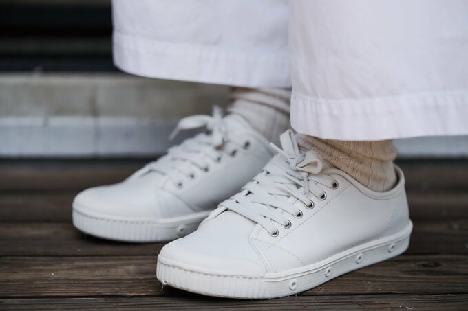 スニーカー(スプリングコート)