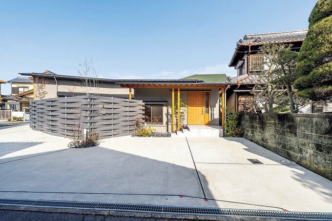 上品で落ち着いたたたずまいの外観