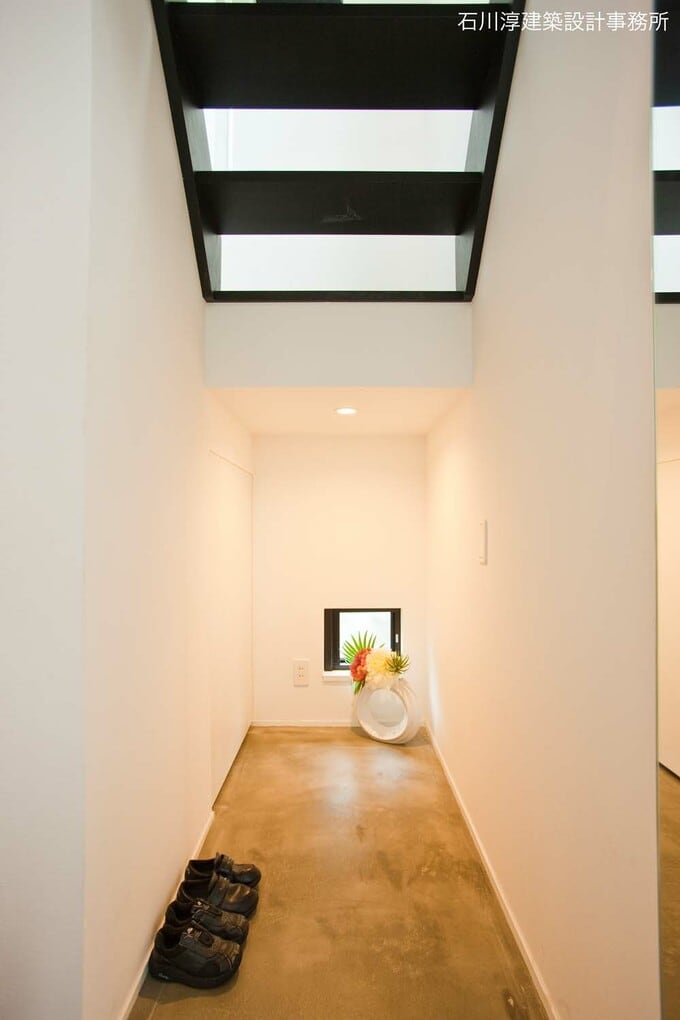 階段下の収納スペース