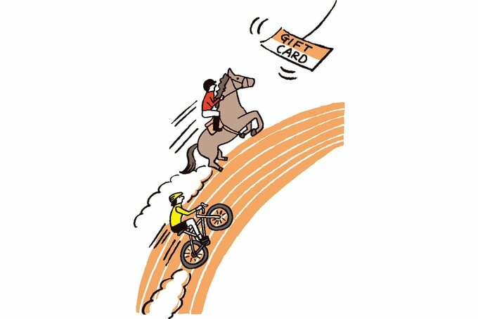 競馬の馬や競輪選手が競技をしてギフトカードを追っているイラスト