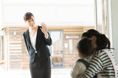 産休からの職場復帰に「よかった」が多数。便利グッズやサービスの活用が味方に