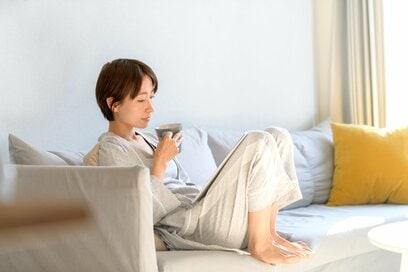 脳内で「ひとり反省会が止まらない」人がやるといいこと。「繊細さん」カウンセラーが教えるご自愛セルフケア