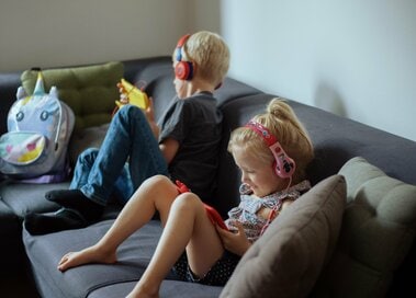 北欧の人たちに聞いた「スマホ事情」。予想とは違った意外な答えとは