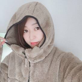 ユニクロの「防風機能つき」フリースパーカ。ふわっふわなのに、あったか