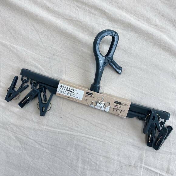 ボトム用収縮ハンガー